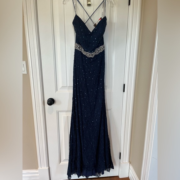 Prom Dress - Picture 1 of 5